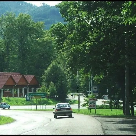Sasvar Vendeghaz Feriehus *